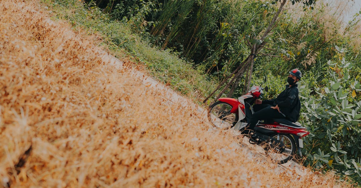 découvrez nos solutions d'assurance pour motos adaptées à vos besoins. protégez votre véhicule et profitez d'une couverture complète avec des tarifs compétitifs. roulez en toute sérénité grâce à notre expertise en assurance moto.