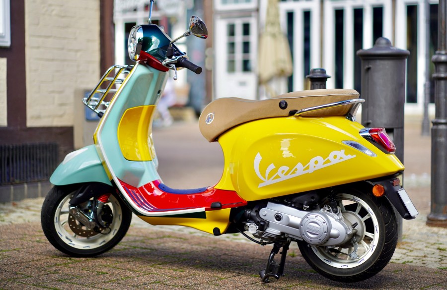 découvrez nos offres d'assurance scooter en guyane. protégez votre deux-roues avec des garanties adaptées à vos besoins, des tarifs compétitifs et un service client réactif. roulez en toute sérénité dans les rues de guyane.