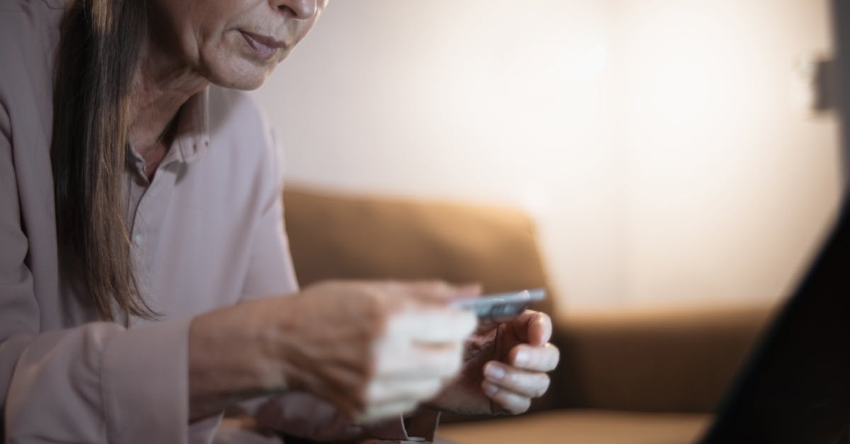 obtenez une assurance scooter en ligne facilement et rapidement. protégez votre véhicule avec des offres personnalisées et des tarifs compétitifs. comparez les couvertures et souscrivez en quelques clics pour une tranquillité d'esprit sur la route.