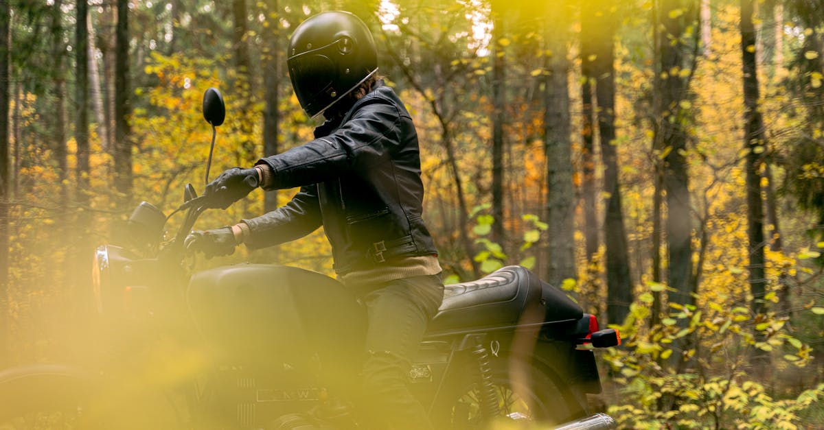 assurez votre moto saisonnière avec notre couverture spéciale adaptée à vos besoins. profitez de tarifs avantageux, d'une flexibilité de contrat et d'une protection optimale pendant la saison de conduite. ne laissez pas la météo dicter votre passion !