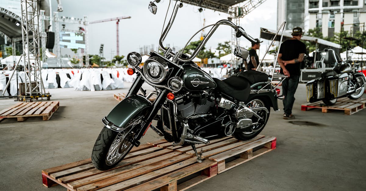 découvrez notre assurance moto adaptée à vos besoins. protégez votre véhicule avec des garanties complètes, des tarifs compétitifs et un service client dédié. roulez en toute sérénité avec notre couverture personnalisée.