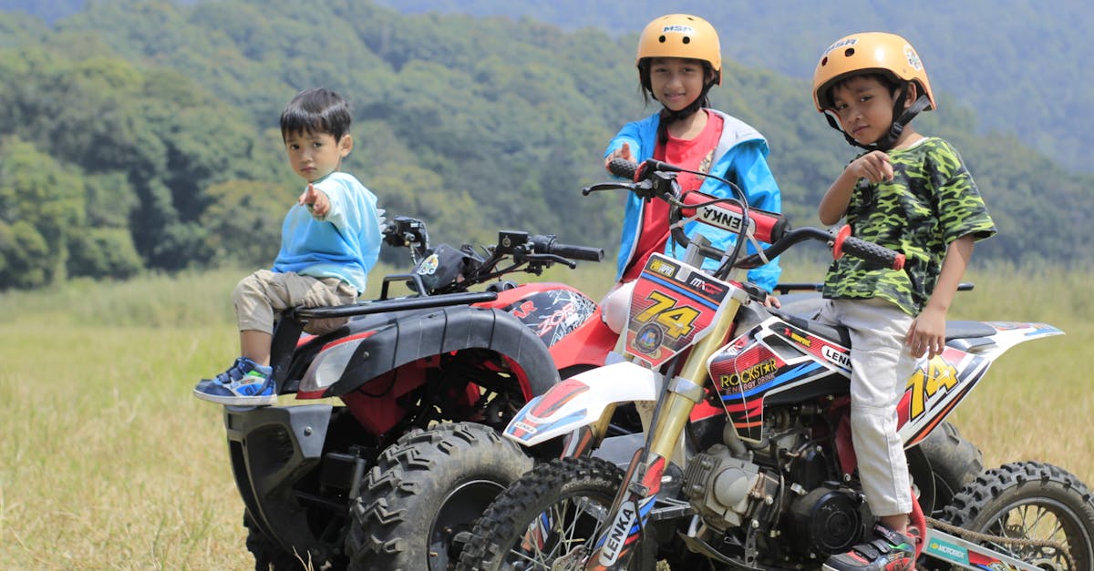 protégez votre entreprise avec une assurance flotte de motos sur mesure. bénéficiez de tarifs compétitifs, d'une couverture étendue et d'un service personnalisé pour sécuriser votre flotte de deux-roues. obtenez votre devis dès aujourd'hui et voyagez l'esprit tranquille!