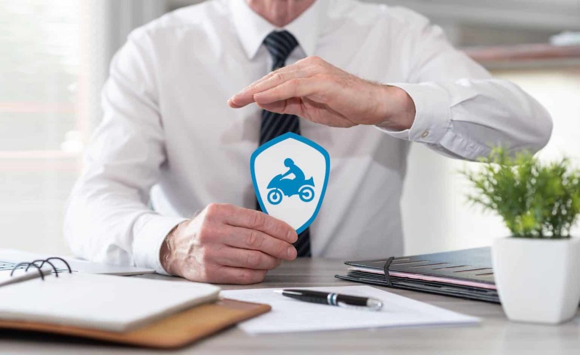 découvrez notre assurance moto pro, spécialement conçue pour les professionnels du deux-roues. bénéficiez d'une couverture complète, d'une assistance rapide et d'un service personnalisé pour protéger votre moto et votre activité. obtenez un devis gratuit dès aujourd'hui!