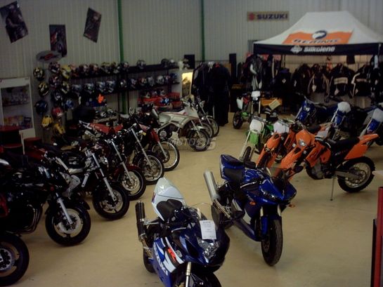 découvrez notre comparatif des crédits moto pour vous aider à choisir la meilleure option de financement. comparez les taux d'intérêt, les conditions et les offres des différents établissements pour réaliser votre rêve de moto en toute sérénité.
