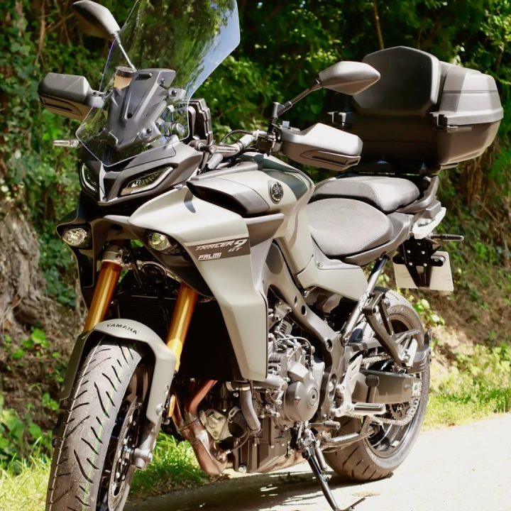 découvrez comment localiser votre moto rapidement et facilement grâce à nos conseils et solutions innovantes. ne perdez plus jamais de vue votre deux-roues, suivez nos astuces pour une sécurité renforcée et une tranquillité d'esprit.