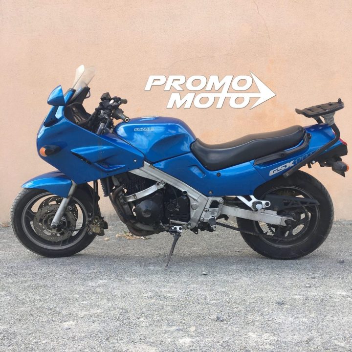 profitez de nos offres exceptionnelles sur les motos ce mois d'avril ! découvrez des promotions irrésistibles sur une large gamme de modèles, vous permettant de passer à la vitesse supérieure tout en réalisant des économies. ne manquez pas cette chance de rouler vers de nouvelles aventures !